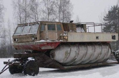 世界“腦洞大開”的軍事發明 從摩托車大炮到垃圾打撈船